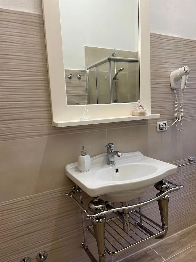 Ferienwohnung Gelso Tirrenia 0*,  Italien